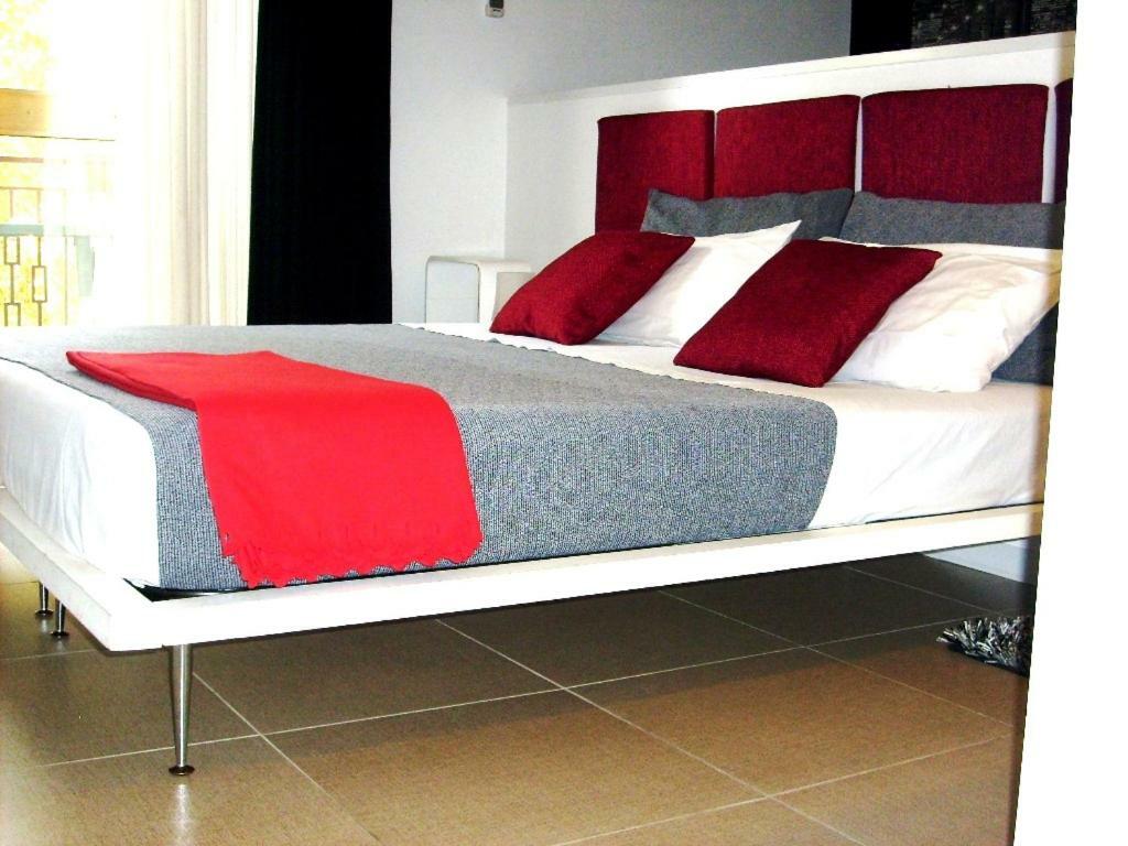 I Cugi Metropolis Apartman Bronte Kültér fotó